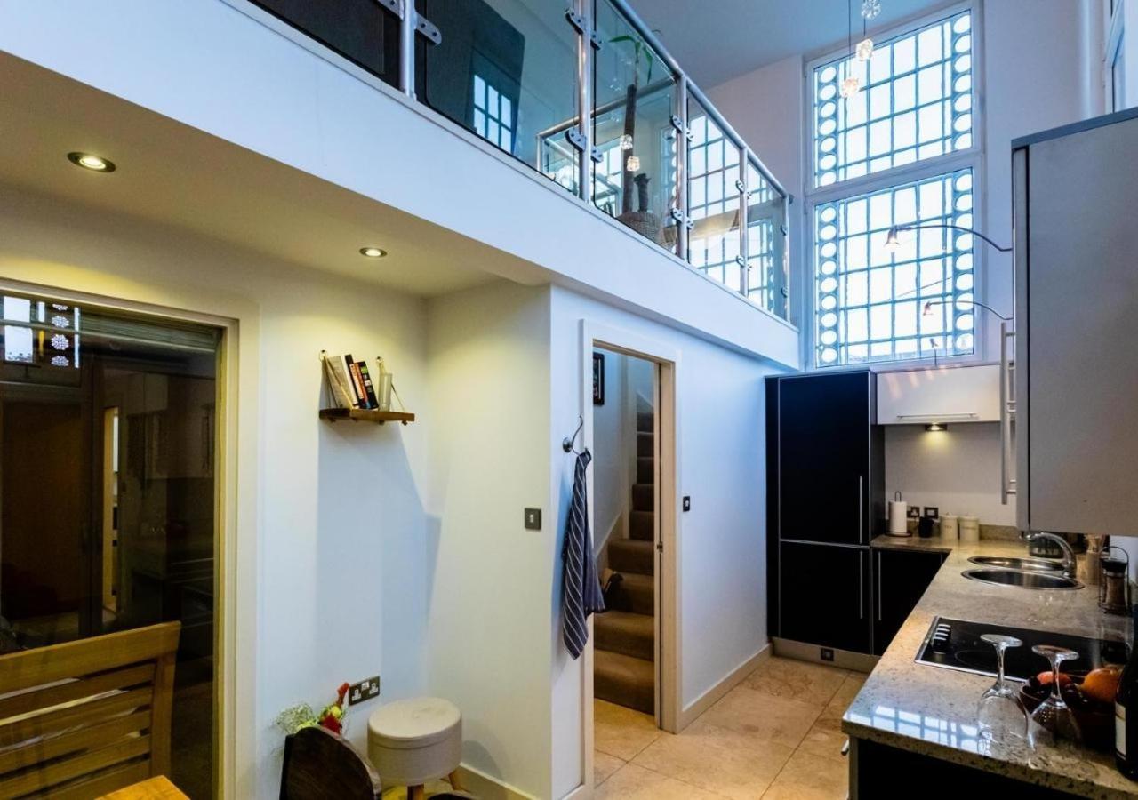 Lux Duplex Apartment 19Th Century Chapel Wakefield Centre Eksteriør bilde